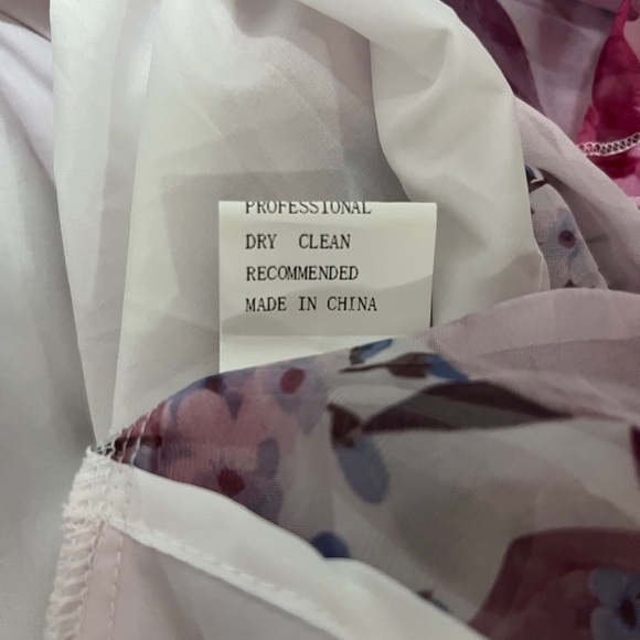 Women’s ChicMe ruffled hem floral print asymmetrical d dress - size large - Picture 8 of 11